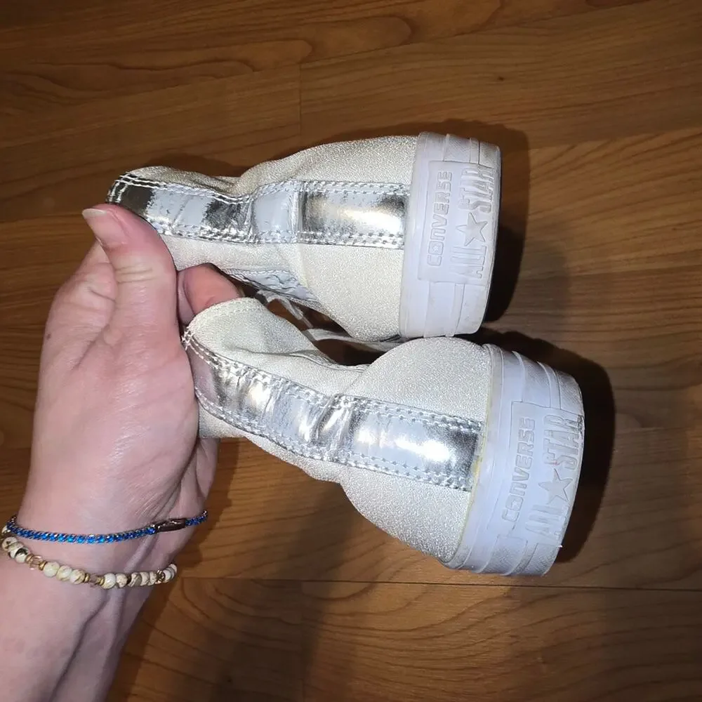 Converse High-Top Sneakers in White - Picture 9 of 14